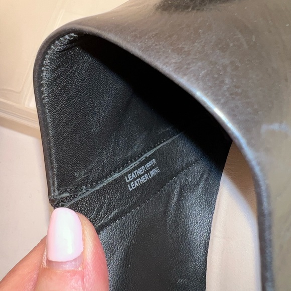 Via Spiga Sheri Black Leather Heeled Ankle Booties, Size 8 - Picture 6 of 8